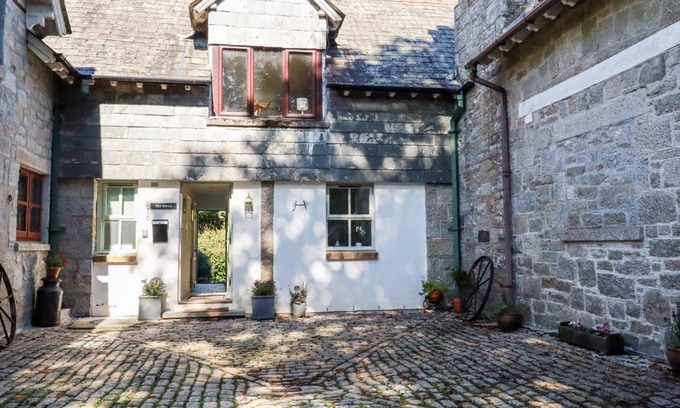 Saint Breward Cottage | Cabin ∙ 2 bedrooms ∙ 4 guests