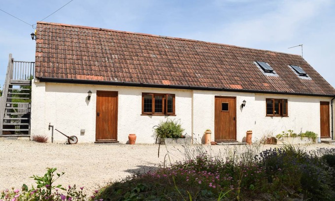 Curry Mallet Cottage | Cabin ∙ 2 bedrooms ∙ 4 guests