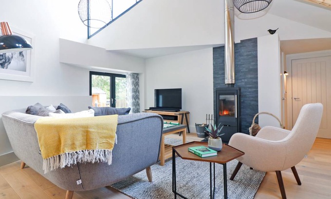 Falmouth Cottage | Cabin ∙ 2 bedrooms ∙ 4 guests