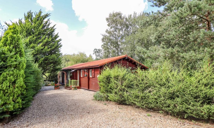 Tattershall Cottage | Cabin ∙ 2 bedrooms ∙ 6 guests