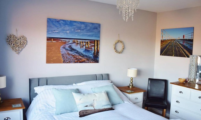 Whitby Cottage | Cabin ∙ 2 bedrooms ∙ 3 guests