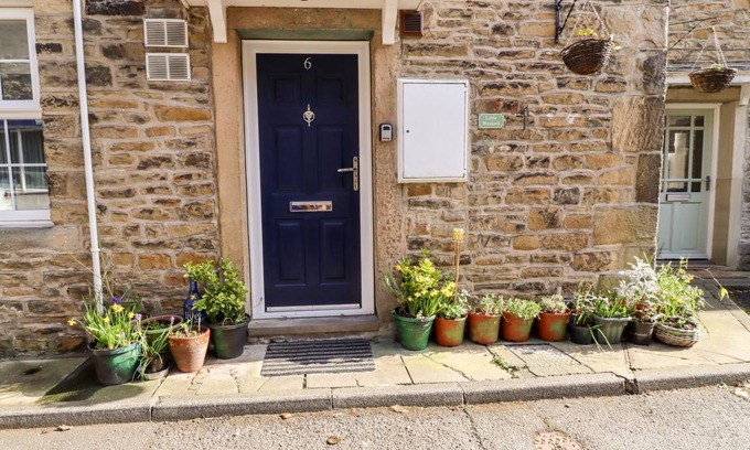 Skipton Cottage | Cabin ∙ 2 bedrooms ∙ 3 guests