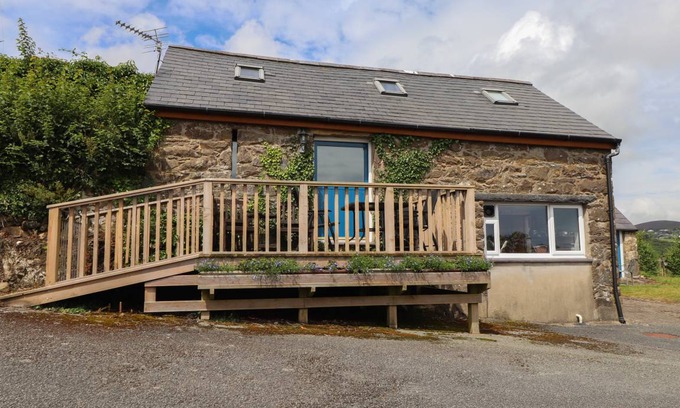 Abersoch Cottage | Cabin ∙ 2 bedrooms ∙ 4 guests