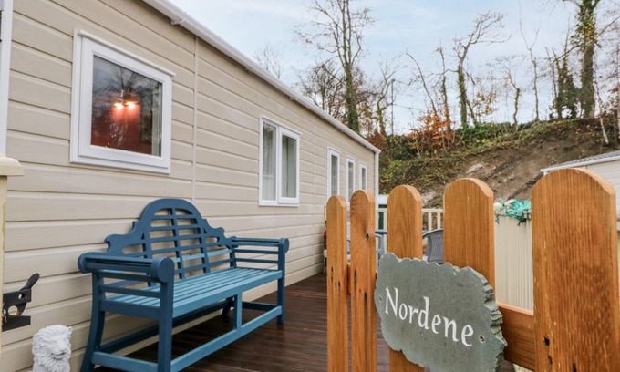 Brigham Cottage | Cabin ∙ 2 bedrooms ∙ 4 guests