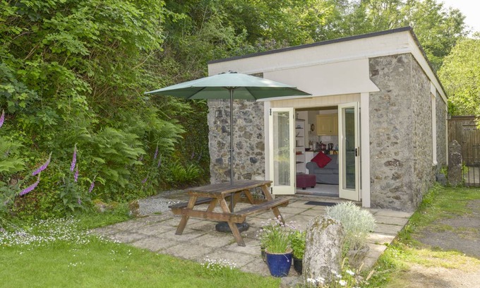 Heligan Cottage | Cabin ∙ 2 bedrooms ∙ 4 guests