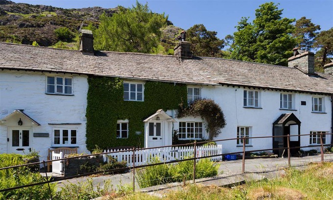 Coniston Cottage | Cabin ∙ 2 bedrooms ∙ 4 guests