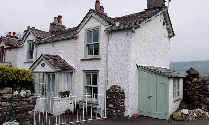 Coniston Cottage | Cabin ∙ 2 bedrooms ∙ 4 guests