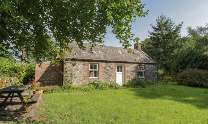 Carsethorn Cottage | Cabin ∙ 2 bedrooms ∙ 4 guests