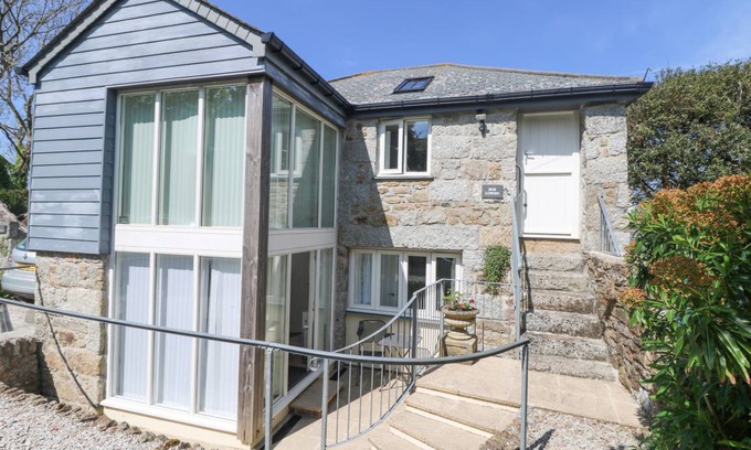 Paul Cottage | Cabin ∙ 2 bedrooms ∙ 4 guests
