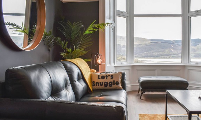 Barmouth Cottage | Cabin ∙ 2 bedrooms ∙ 5 guests