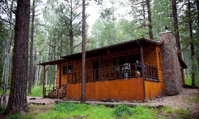 Greer Cabin | Cabin ∙ 2 bedrooms ∙ 6 guests
