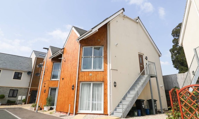 Axminster Cottage | Cabin ∙ 2 bedrooms ∙ 5 guests