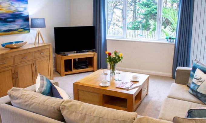 Carbis Bay Cottage | Cabin ∙ 2 bedrooms ∙ 4 guests