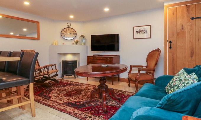 Dulverton Cottage | Cabin ∙ 2 bedrooms ∙ 4 guests