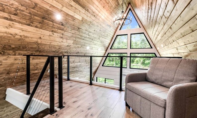 New Iberia Cabin | Cabin ∙ 2 bedrooms ∙ 4 guests