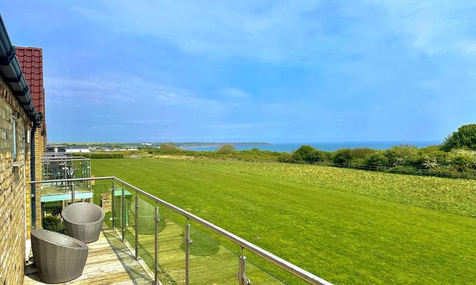 Filey Cottage | Cabin ∙ 3 bedrooms ∙ 6 guests