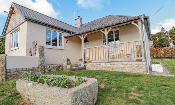 Saint Gennys Cottage | Cabin ∙ 3 bedrooms ∙ 6 guests