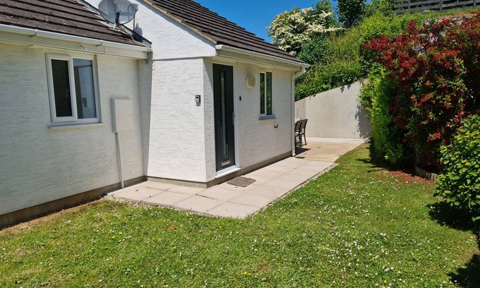 Kingsbridge Cottage | Cabin ∙ 3 bedrooms ∙ 5 guests