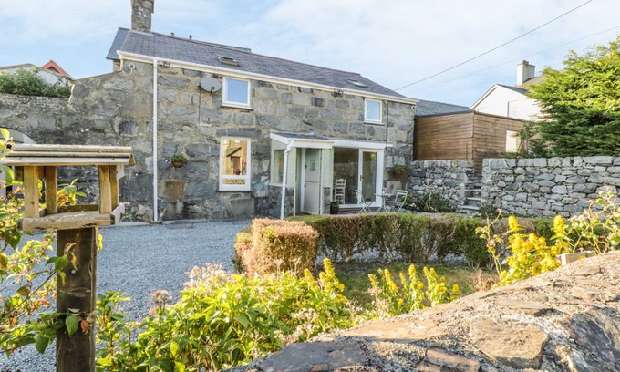 Trawsfynydd Cottage | Cabin ∙ 3 bedrooms ∙ 6 guests