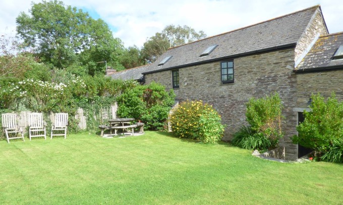 Fowey Cottage | Cabin ∙ 3 bedrooms ∙ 6 guests