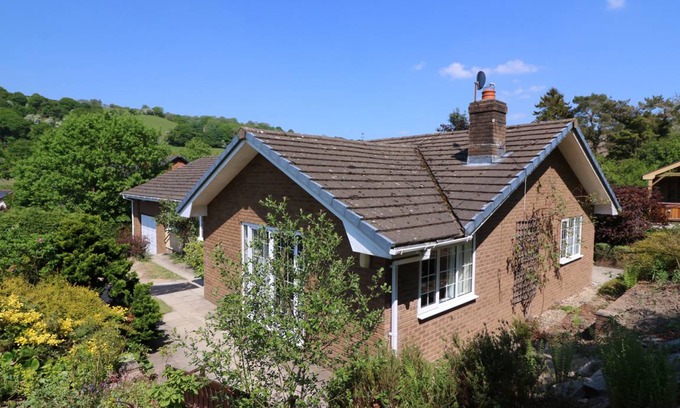 Aberedw Cottage | Cabin ∙ 3 bedrooms ∙ 6 guests