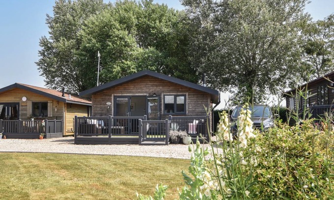 Combpyne Cottage | Cabin ∙ 3 bedrooms ∙ 6 guests