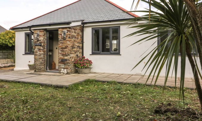 Crantock Cottage | Cabin ∙ 3 bedrooms ∙ 6 guests