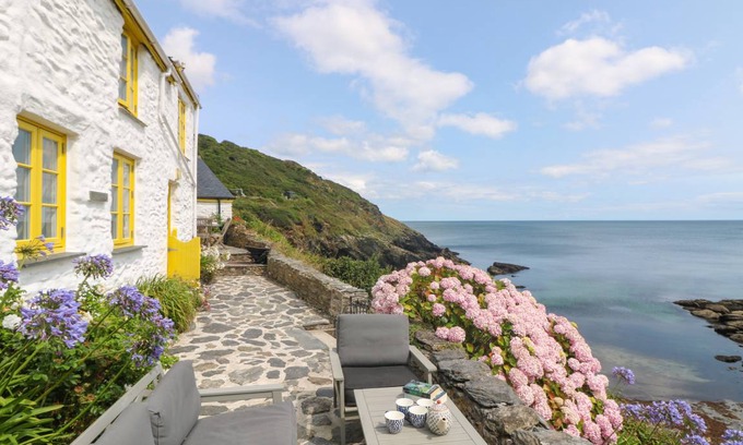 Portloe Cottage | Cabin ∙ 3 bedrooms ∙ 6 guests