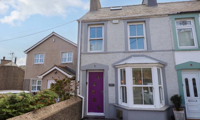 Nefyn Cottage | Cabin ∙ 3 bedrooms ∙ 6 guests