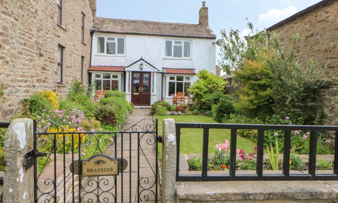 Reeth Cottage | Cabin ∙ 3 bedrooms ∙ 6 guests