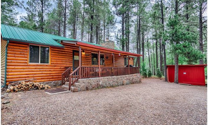 Greer Cabin | Cabin ∙ 3 bedrooms ∙ 6 guests