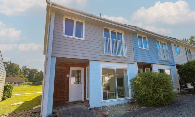 Yarmouth Cottage | Cabin ∙ 3 bedrooms ∙ 6 guests
