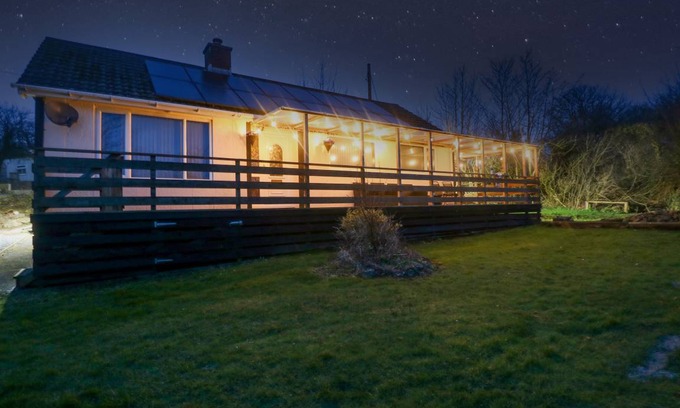 Malltraeth Cottage | Cabin ∙ 3 bedrooms ∙ 5 guests