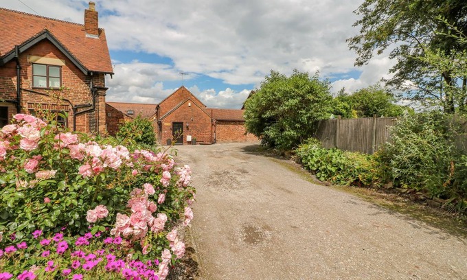 Ilkeston Cottage | Cabin ∙ 3 bedrooms ∙ 5 guests
