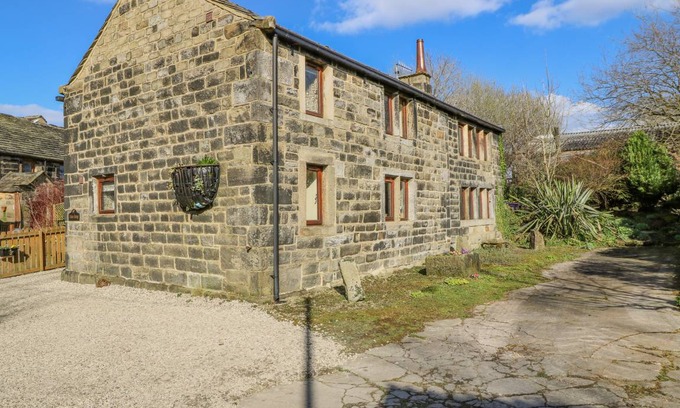 Todmorden Cottage | Cabin ∙ 3 bedrooms ∙ 5 guests