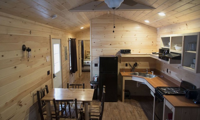 North Rose Cabin | Cabin # 3 of 4 at Oak Park Marina-on beautiful Sodus Bay! Weddings & Vacations