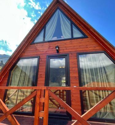 Stepantsminda Apartment | Cabin 32
