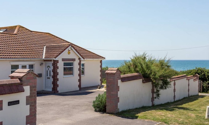 West Bexington Cottage | Cabin ∙ 4 bedrooms ∙ 8 guests