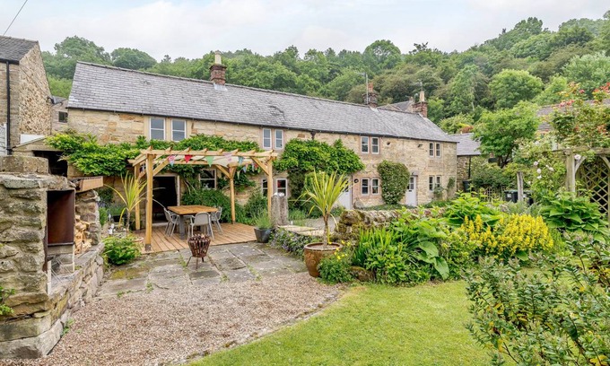 Matlock Cottage | Cabin ∙ 4 bedrooms ∙ 8 guests