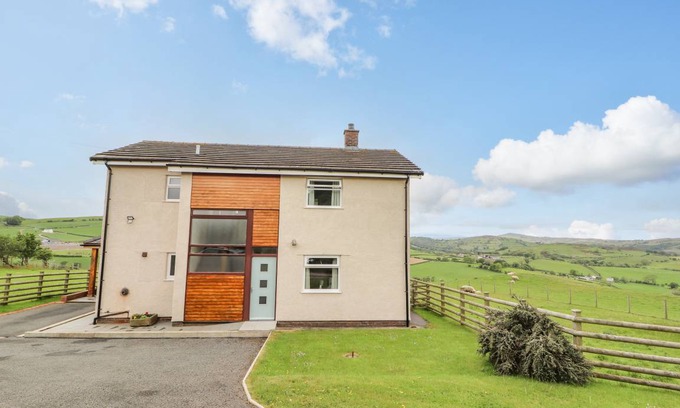Llannefydd Cottage | Cabin ∙ 4 bedrooms ∙ 9 guests