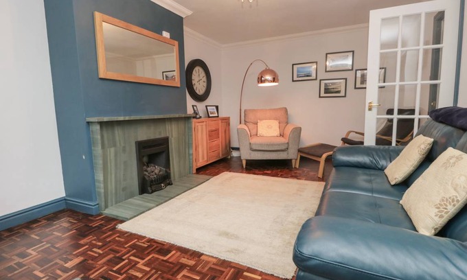 Ravenglass Cottage | Cabin ∙ 4 bedrooms ∙ 8 guests