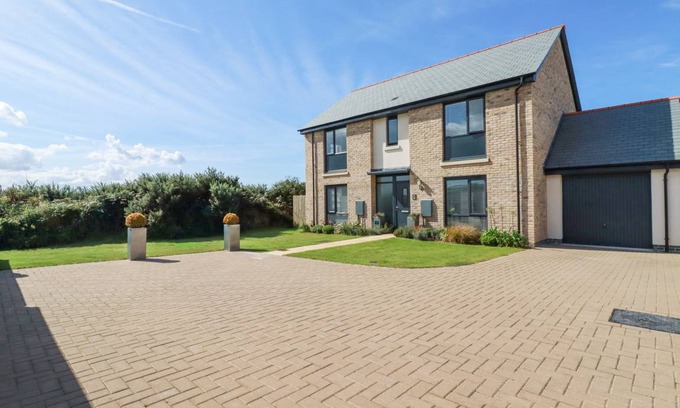 St. Eval Cottage | Cabin ∙ 4 bedrooms ∙ 8 guests