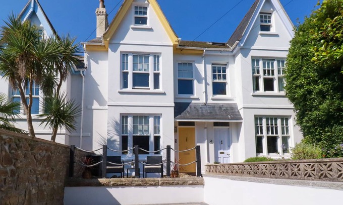 St Ives Cottage | Cabin ∙ 4 bedrooms ∙ 8 guests