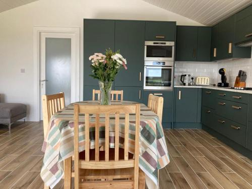 Connemara House | Cabin 485 - Claddaghduff