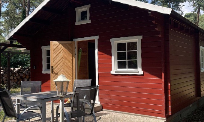 Mellensee Cabin | Cabin 'Ferienhaus Am Mellensee 2' with Private Terrace and Private Garden