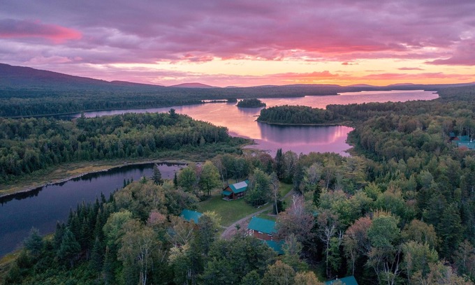 Greenville Ski Chalet | Cabin, Queen 2 Twins, Kitchenette and Shared Bathroom ADA