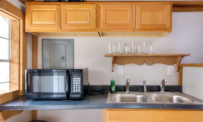 Blissfield Apartment | Cabin w/Trail Access to Mohican River