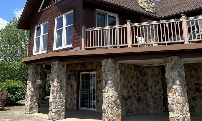 Nisbet Cabin | Cabin with amazing views of the Susquehanna