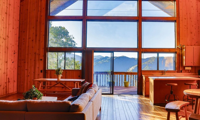 Carmel Valley Cabin | cabin with spectacular views surrounded by miles of parkland