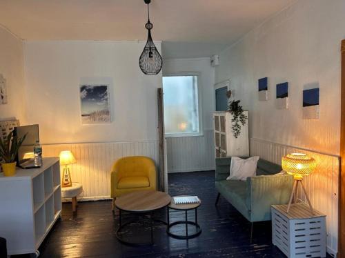 Fecamp Apartment | Cabine de la plage 2